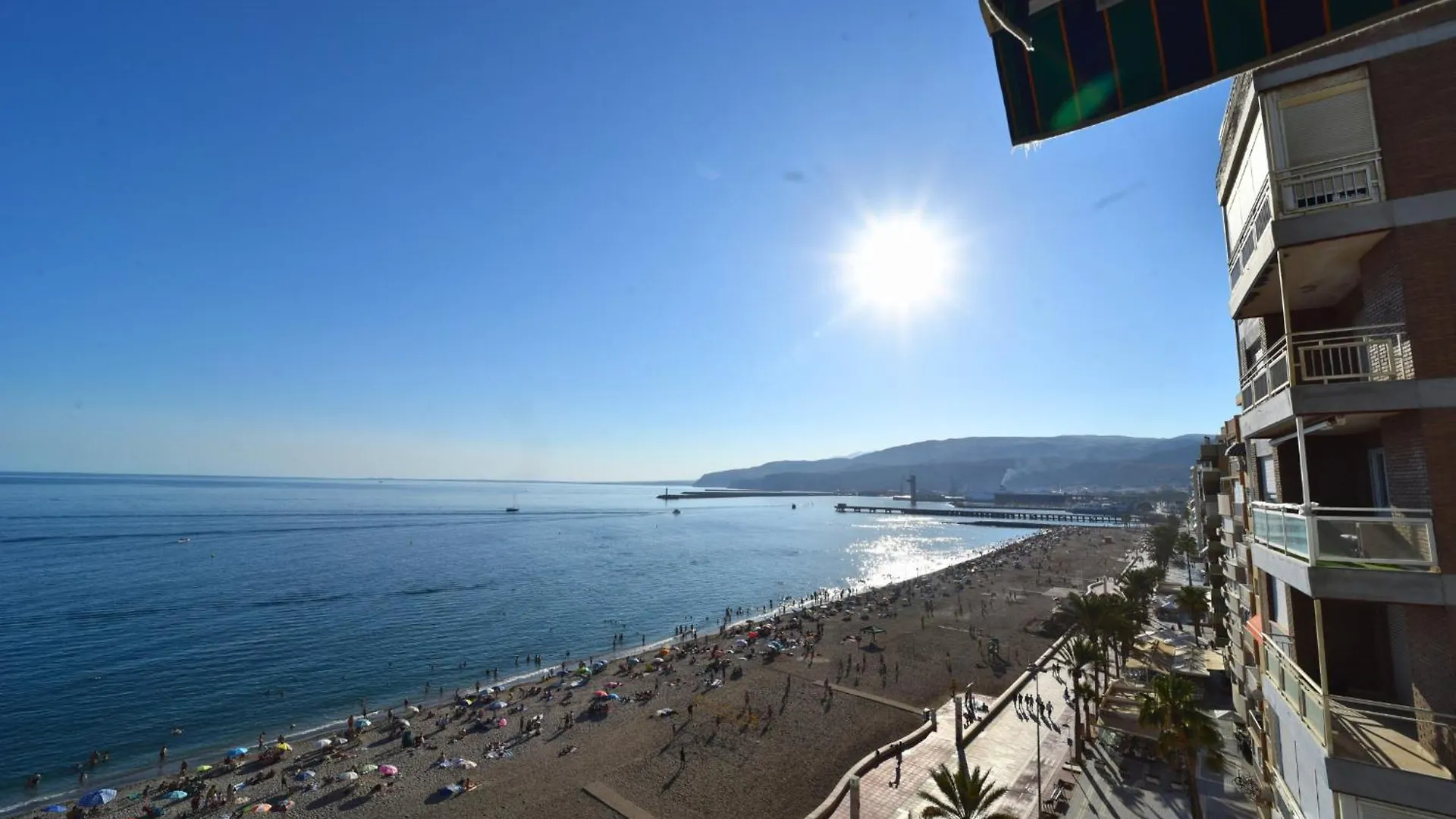 Expoholidays - Solarium Borrar Almería 0*,