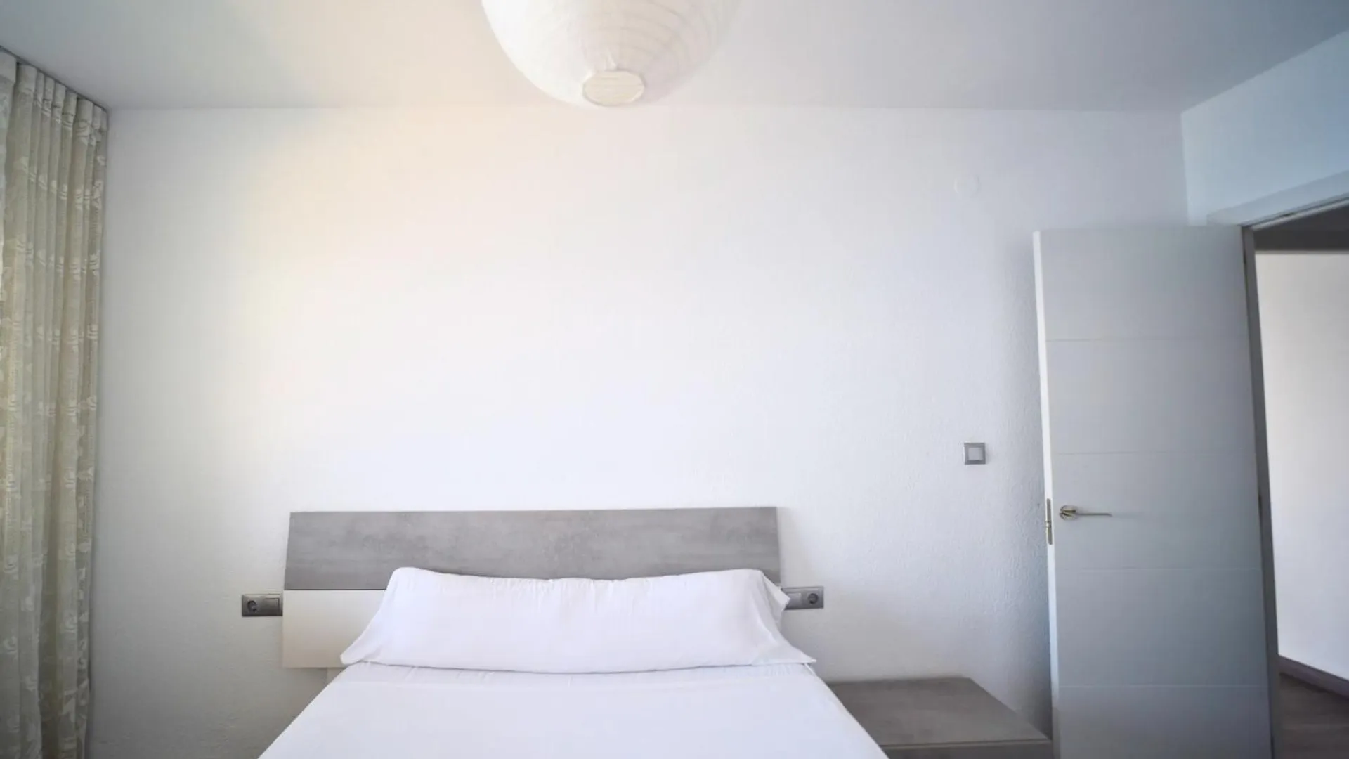 Expoholidays - Solarium Borrar Almeria Spain